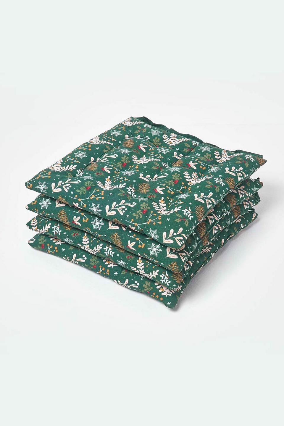 Soft Furnishings Festive Forest Green Christmas Seat Pad Cotton Set Soft Furnishings Festive Forest Green Christmas Seat Pad Cotton Set
